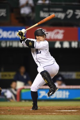 浅村栄斗内野手・ケガで苦しいシーズンも最後の意地を見せる | 野球