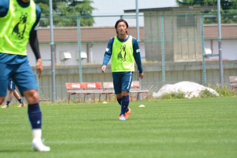 横浜fc G大阪ユース時代の戦友 日本代表 丹羽大輝に寺田紳一から辛口のエール 練習場レポート 速報 サッカーeg