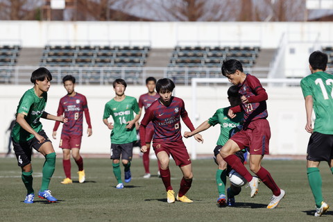 「最強2トップ」に届かなかったボール／高校サッカー選手権 ...