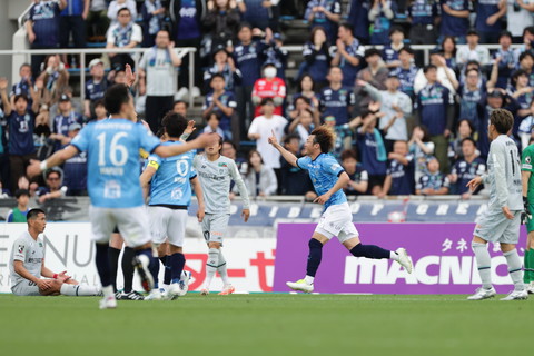 泥臭くトンネル脱出/Ｊ１リーグ 第16節 横浜FC×福岡