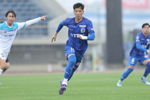 フルスロットル秋田、首位に挑む/Ｊ２リーグ 第22節 秋田×水戸