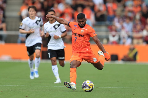 増やせ矢、固めろ砦/Ｊ１リーグ 第24節 清水×横浜FC